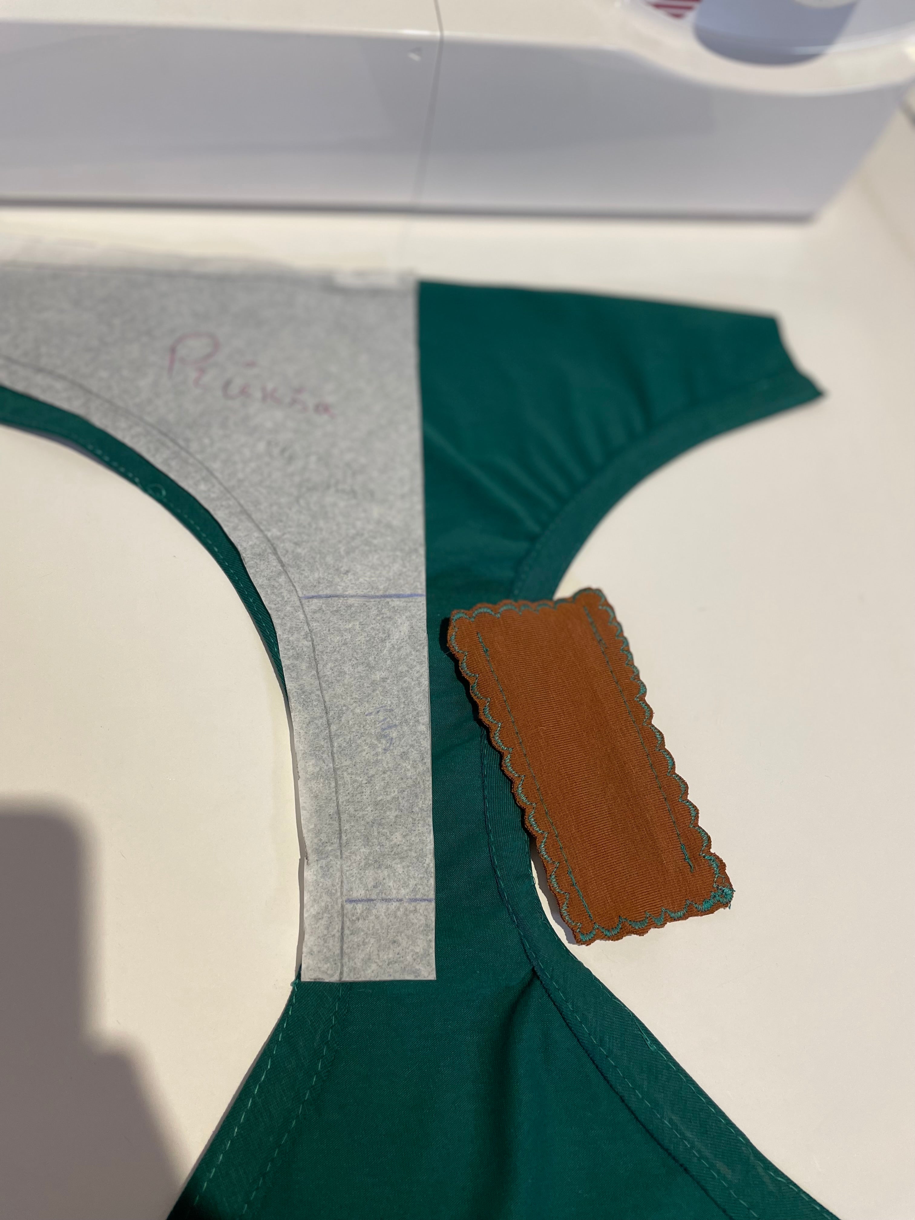 Green changeable gusset underpants